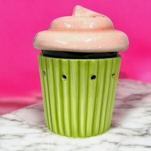 Scentsy Green and Pink Cupcake Accent Wax Holder Retired